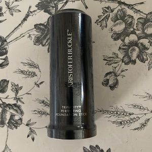 Kristofer Buckle Triplicity perfect foundation stick
